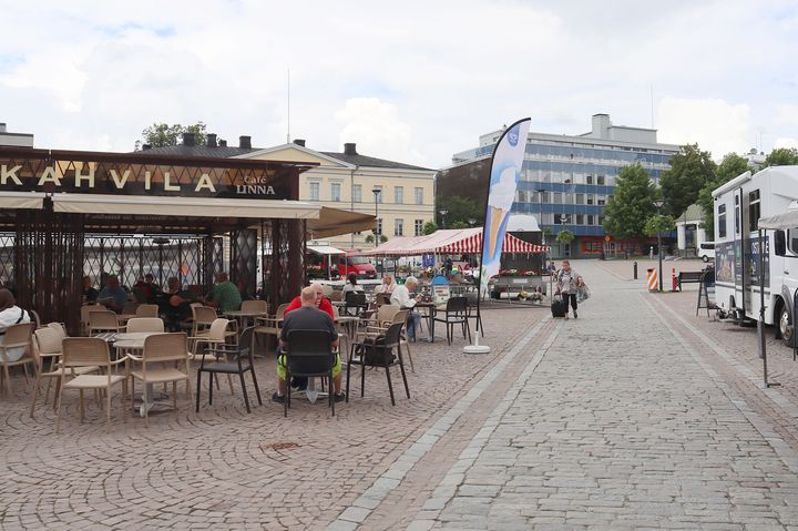 Kuvituskuva: Näkymä Hämeenlinnan torilta.