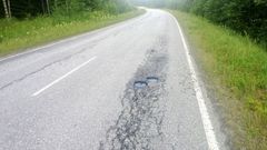 Vaurioitunut asfaltti, kuvituskuva.