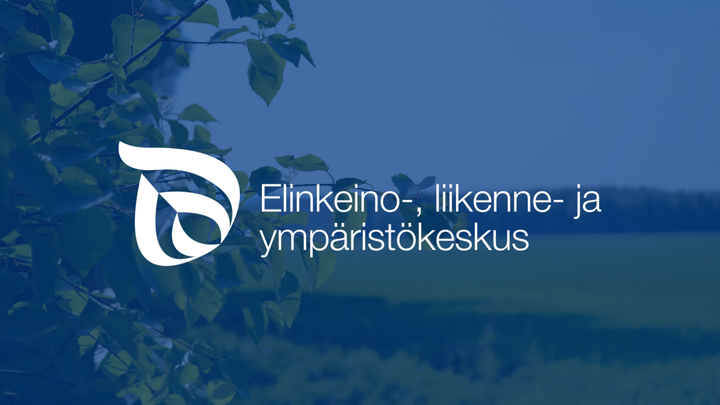 Logo Elinkeino-, liikenne- ja ympäristökeskuksesta, taustalla maisema.