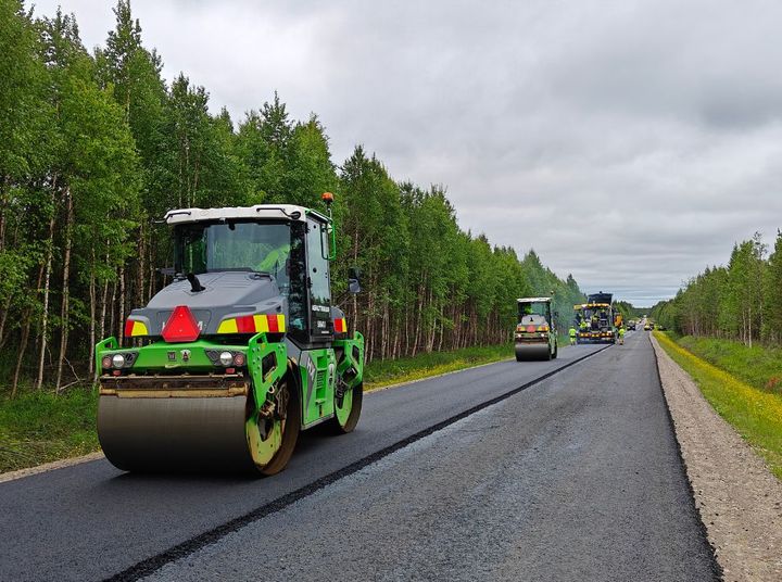 Kuvassa päällystystyömaa kesältä 2025.