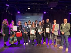 Kuvassa palkittuja ilmastotoimijoita .