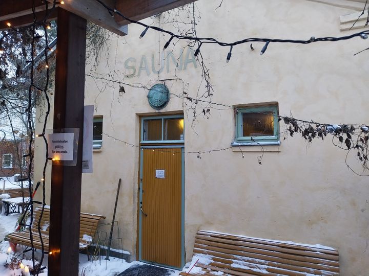 Kuvassa on Rajaportin sauna Tampereella.