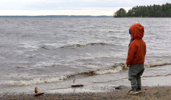Pintavedet olivat elokuun lopussa keskimääräistä lämpimämpiä. Kuva: Ilkka Elo / Pohjois-Karjalan ELY-keskus.