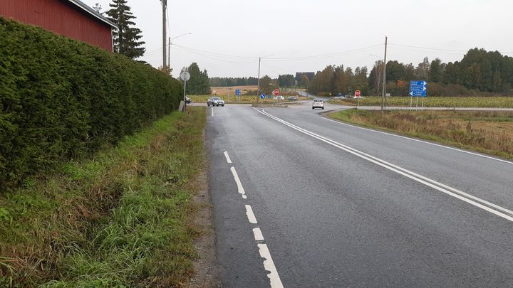 Bild på korsningen i höst.