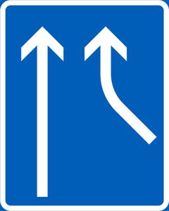 Sininen liikennemerkki, jossa kaksi nuolta.