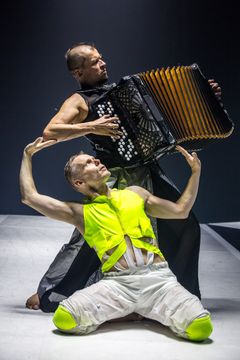 Tero Saarinen & Kimmo Pohjonen: Breath