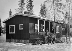 Ett svenskt donationshus i Britas, Helsingfors i januari 1941.
