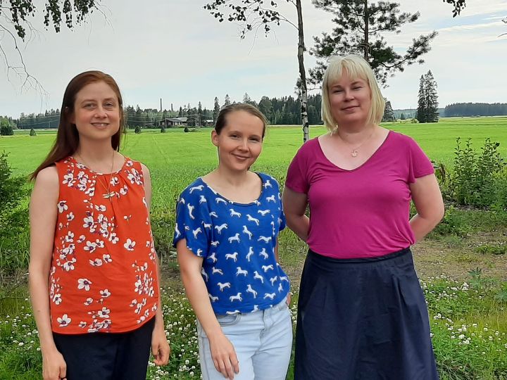Kesän 2023 residenssiviikolle valittiin kouvolalainen Selja Kunttu, tamperelainen Ulpu-Maria Lehtinen ja helsinkiläinen Meri Eskola.