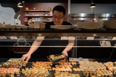 Luckiefun’s Sushibuffet.