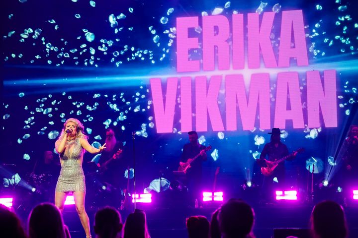 Iskelmä Gaala kokoaa kotimaisen musiikin tähdet Tampereen Nokia Arenalle perjantaina 14. helmikuuta. Tapahtumassa esiintyy myös UMK-finaalissa mukana oleva Erika Vikman.