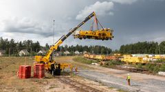 Kreaten taittopuominosturin perusta on neljäakselinen modernisoitu alusta, johon on rakennettu täysin uusi nosturi puomistoineen, pyörivä päällysrakenne sekä koko hydrauliikka ja sähköistys.