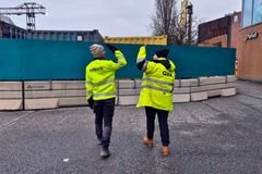 Kreaten ja GRK Suomen muodostama ryhmittymä on allekirjoittanut Vantaan kaupungin kanssa sopimuksen Vantaan ratikan itäosan ensimmäisestä toteutusvaiheesta. Kreate kirjaa reilun 45 miljoonan euron urakkasumman tilauskantaansa. Itäosan toisen vaiheen toteutukseen siirryttäneen keväällä 2026 erillisellä sopimuksella. Kokonaisuudessaan Vantaan ratikan arvioidaan olevan Kreatelle noin 140 miljoonan euron arvoinen.