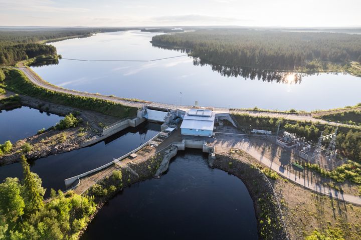 Kreate on allekirjoittanut sopimuksen Kemijoki Oy:n kanssa uuden patoluukun rakentamisesta Sodankylässä sijaitsevaan Kelukosken voimalaitokseen. Hankkeen tavoitteena on parantaa voimalaitoksen patoturvallisuutta. Uusi patoluukku rakennetaan nykyisen patoluukun vasemmalle puolelle.
