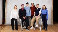 Kehittämöön päässeet elokuvantekijät, vasemmalta oikealle: Kaya Pakaslahti, Juho-Pekka Tanskanen, Hannu Karjalainen, Arman Zafari, Veikko Timonen ja Laura Rantanen.