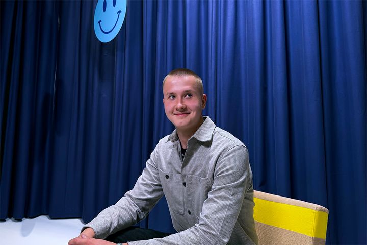 Daniel Ronimus kannustaa nuoria kesäyrittäjyyteen.