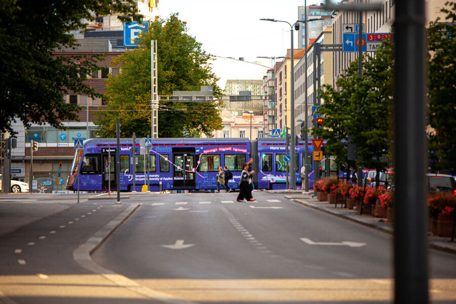 Kansainvälisten opiskelijoiden työllistyminen takkuaa Tampereella