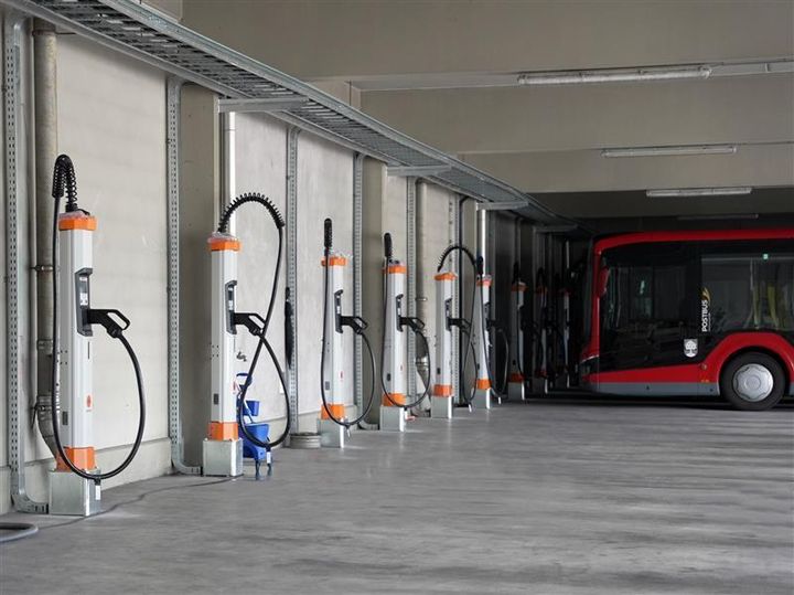 One of the largest Kempower charging hubs for electric buses is powering KVG Vorarlberg in Austria.