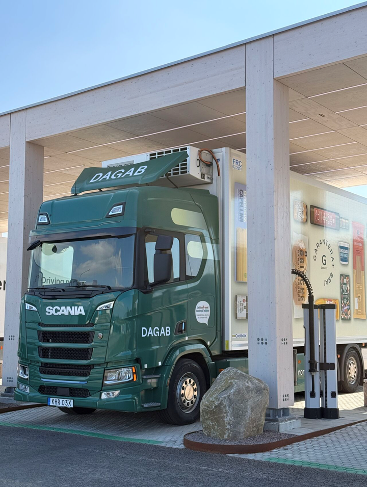 The first Kempower Mega Satellite Flex in Sweden will be delivered to Dagab’s depot in collaboration with Erinion