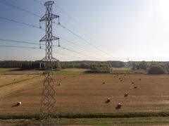 110 kV voimajohtoa.