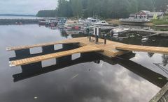 eParking on suomalaisen teknologiayrityksen IGL-Technologiesin operointibrändi autojen lataukseen, lämmitykseen ja pysäköintiin sekä veneiden lataukseen.