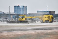 Finavia maintenance at Helsinki Airport