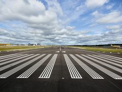 Helsinki Airport runway 2.