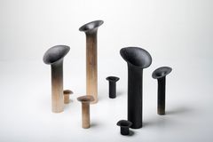 Antrei Hartikainen: Sisin (2020). Puuveistos | träskulptur | wooden sculpture.