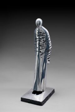 Arvo Siikamäki Muukalainen / Främlingen /  The Stranger, 1975, alumiini / aluminium / aluminium, 81 cm. Didrichsen Collection