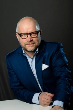 Kirjailija Aki Kangasharju. KUVA: Veikko Somerpuro.