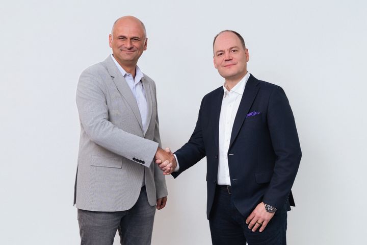 Paywardin kaupallinen johtaja Mark Greenberg ja Saldo Bankin toimitusjohtaja Jarkko Mäensivu.