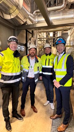 Vasemmalta oikealle: Ilkka Tykkyläinen, Toimitusjohtaja, Pohjolan Voima, Eero Niemitalo, Toimitusjohtaja, Porin Prosessivoima Oy, Petri Paajanen, Toimitusjohtaja, Pori Energia Oy ja Lauri Inna, Porin kaupunginjohtaja