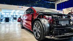 Modernit korjaustilat ja sähköautojen korjaus.