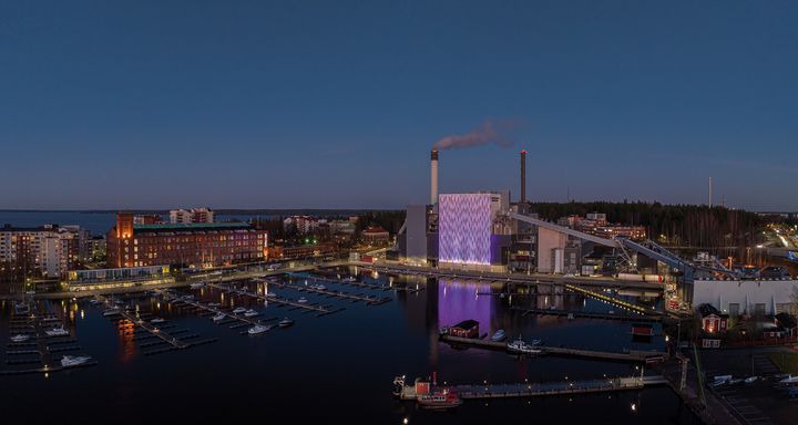 Tampereella hiilidioksidia tullaan ottamaan talteen Naistenlahden biovoimalaitoksesta.