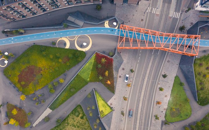 A-Insinööreihin yhdistyneet Plaana ja Ponvia ovat olleet suunnittelemassa Hyväntoivonpuistoa ja Rokkiporkkana-siltaa Jätkäsaaressa Helsingissä. Kuva: Hanny Rytky