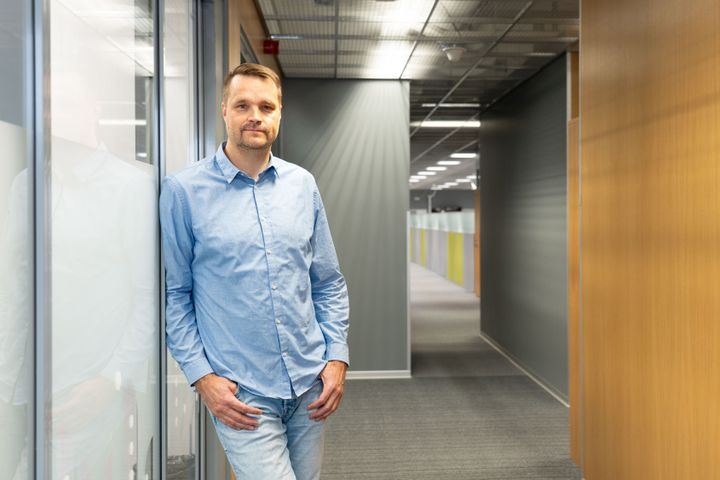 Diplomi-insinööri Ville Rajakallio on nimitetty A-Insinöörien hanke- ja kaupunkikehityspalveluista vastaavaksi yksikönjohtajaksi 3.11.2025 alkaen.