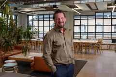 Kokenut arkkitehtialan johtaja, arkkitehti SAFA Sami Horto aloittaa 1.9.2026 ONE Architectsissa ja ottaa vetovastuulleen Urban & Special Projects -yksikön. Kuva: Janne Savon