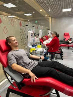 Frameryn henkilöstö osallistui yritysvapaaehtoistoimintaan luovuttamalla verta Suomen Punaiselle Ristille.