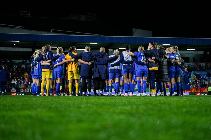 Helmareiden MM-karsinnat käynnistyivät Portugalissa.