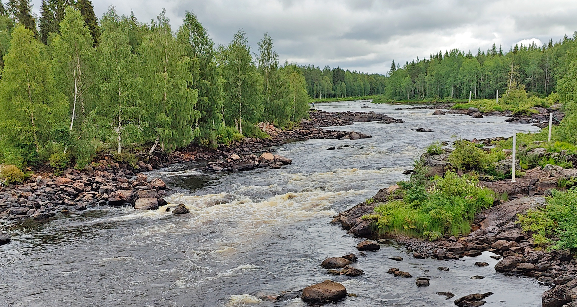 Poikkeukselliset kesätulvat katkovat teitä Pohjois-Pohjanmaalla