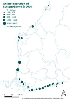 Karta över antalet skarvbon längs Finlands kust 2026. Antalet bon visas med cirklar av olika storlek. De största koncentrationerna finns på västkusten i trakterna kring Raumo och Björneborg samt vid Finska viken. Mindre häckningskoncentrationer finns längs hela kusten upp till Bottenviken.