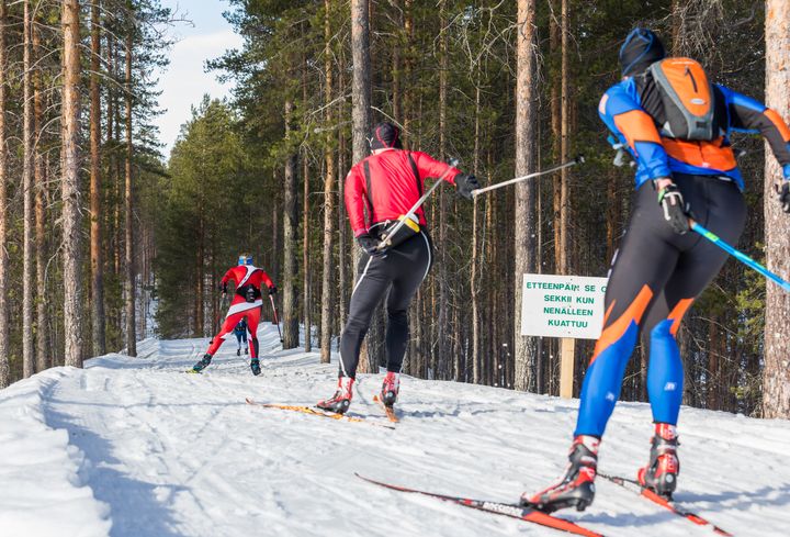 Toistaiseksi huijarit eivät ole iskeneet hiihtotapahtumien reittien varrelle pystytettyihin viesteihin, vaan niihin on voinut luottaa.