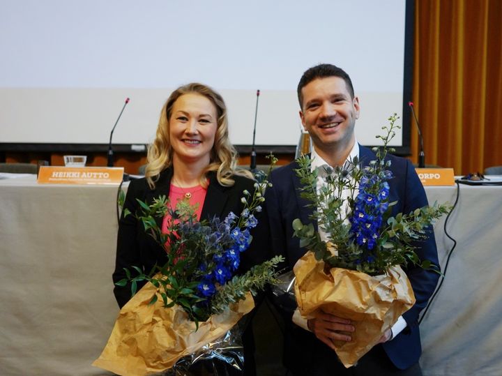 Kokoomuksen puoluevaltuusto nimesi kaksi uutta eurovaaliehdokasta. Susanna Kisner (Pohjois-Pohjanmaa) ja Ted Apter (Helsinki).