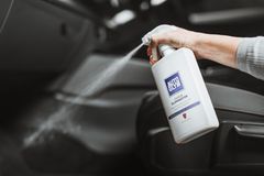 Autoglym Odour Eliminator käytössä