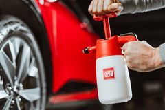 Helppokäyttöinen Autoglymin Easy Sprayer sopii monille Autoglymin pesuaineille.