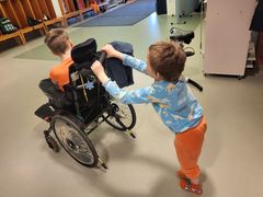 Vatialan koulun arkea yhteisöllisisyyden hengessä.