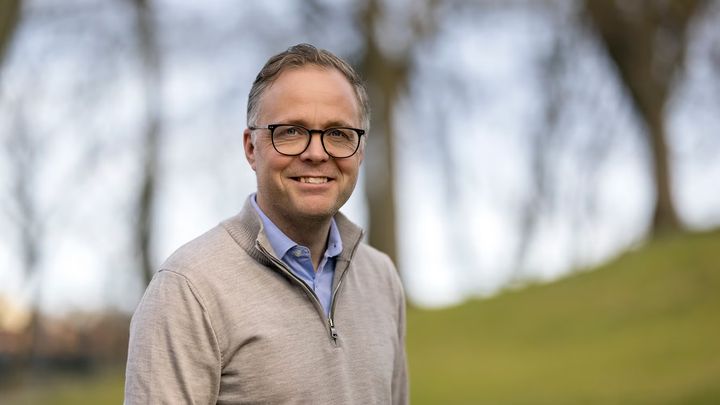 Jonas Sjölander tillträder i rollen som ny vd för energibolaget Adven från och med den 1 november 2024.