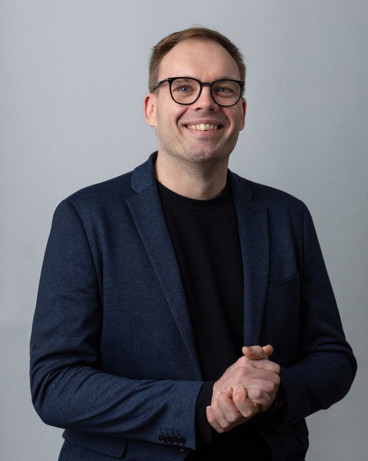 Osmo Haapaniemi on toinen uuden AI-konsulttiyhtiön perustajista.