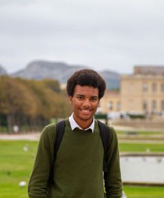 Faraja Mwamalumbili