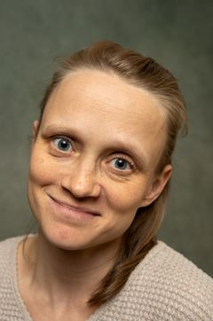 Näyttelijä Ella Mettänen