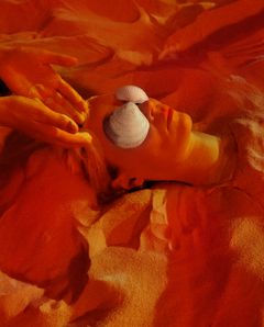 Koreografi Elina Pirisen Ghosts of Rosegarden -teos sai Uudet klassikot -rahoituksen.